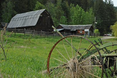 Sicamous Farm